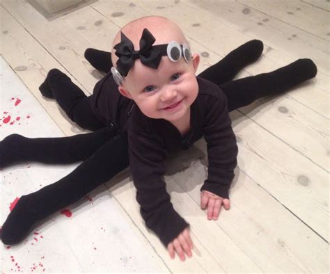 Comment prendre soin d'un costume d'Halloween pour bébé garçon